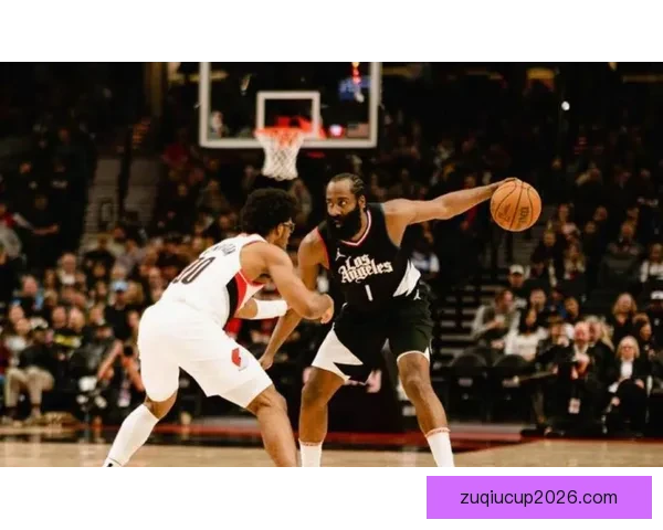 哈登26分7助力复仇魔术 首次扣篮助骑士险胜末节失准差点逆转